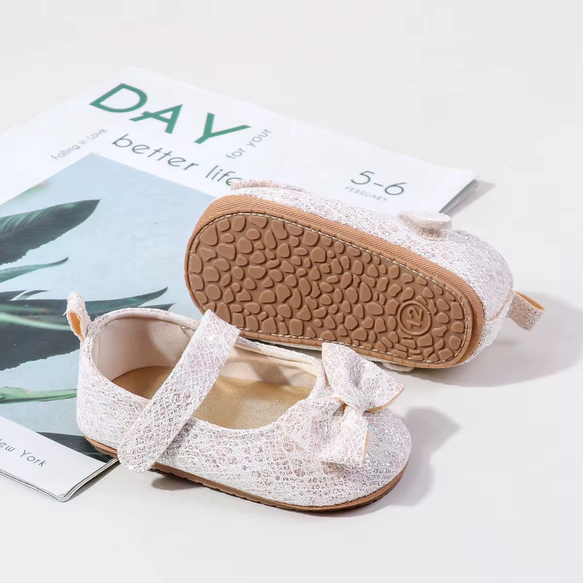 Glitter Gold Bow Baby Shoes