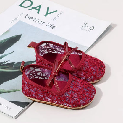 Baby Girl Floral Mesh Mary Jane Flats – Burgundy Red